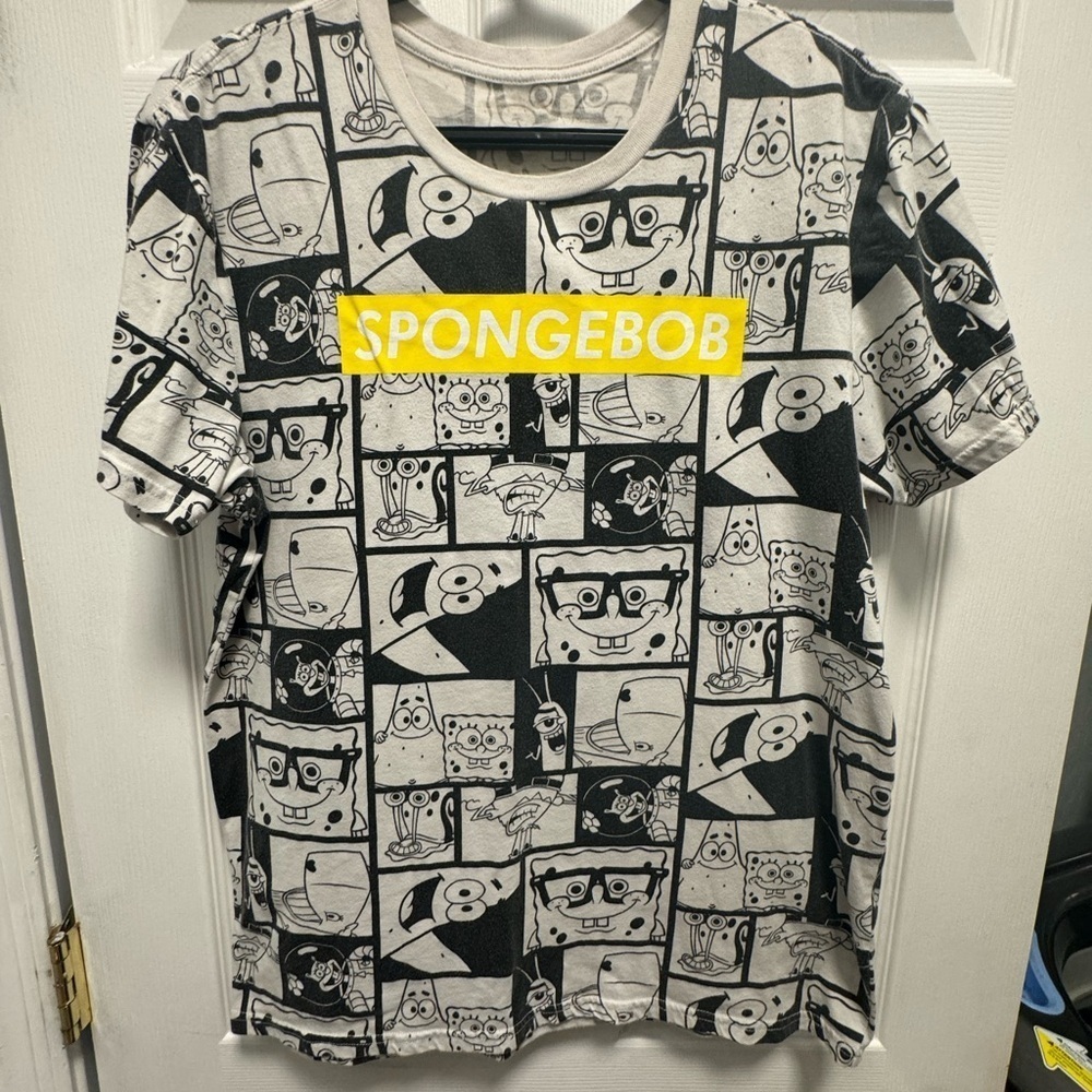 Men’s Nickelodeon SpongeBob square pants white tee short sleeve t-shirt